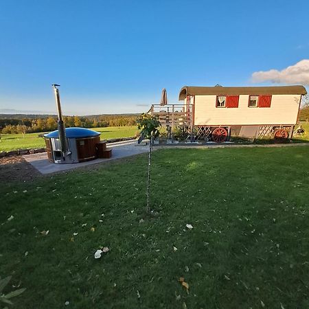 La Roulotte Belle Fleur Hotel Saint-Nabord Exterior photo